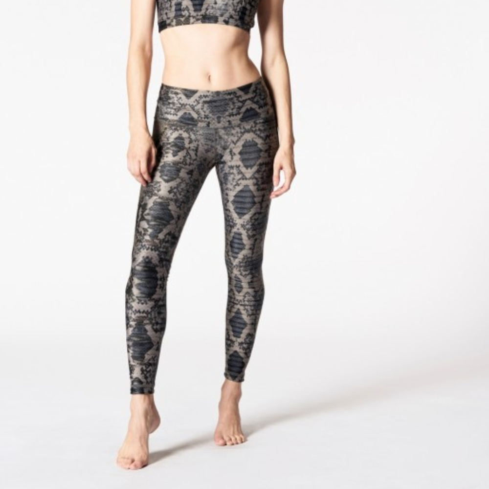 NEW NUX Reversible Paris Python Leggings